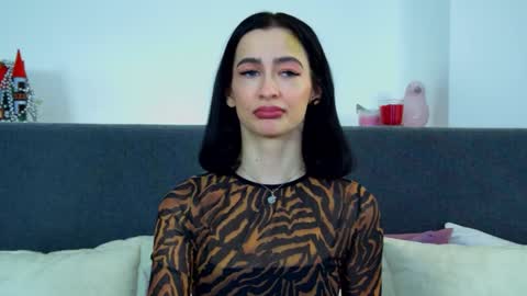 MariaMenson online show from 01-26-25, 09:18