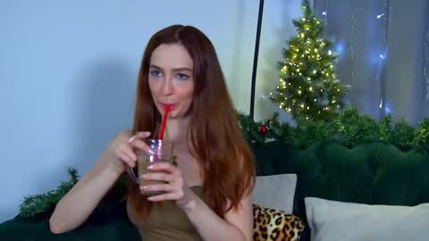 MariaMenson online show from 12-18-25, 06:47