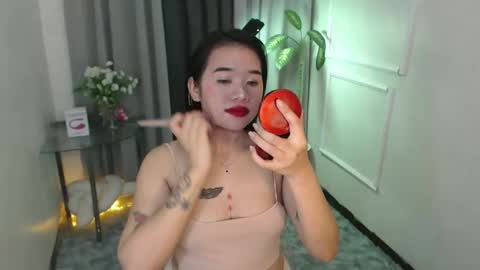 Snapshot of mariamercedesxxx chatting on 02-22-25, 03:23 maria online show from 02-22-25, 03:23