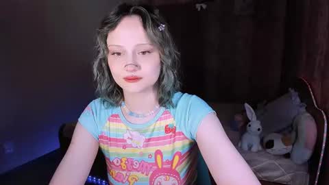 Snapshot of mariamilkis chatting on 06-22-26, 11:35 Maria online show from 06-22-26, 11:35