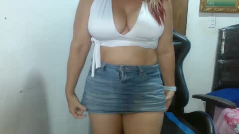 mariana995649 online show from 01-12-25, 11:15