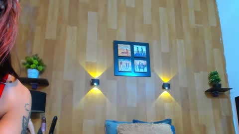 Mariana Angel online show from 02-11-25, 07:59