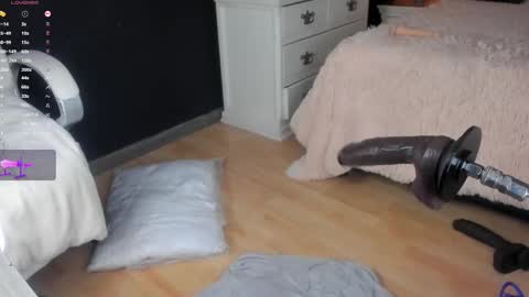 Mariana Castro online show from 03-04-25, 09:29