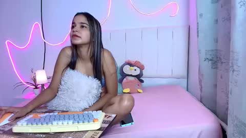 maria online show from 12-19-25, 02:02