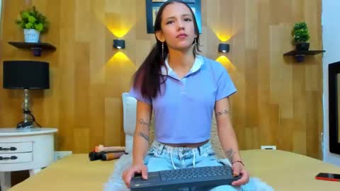 Mariana Angel online show from 02-09-25, 02:29