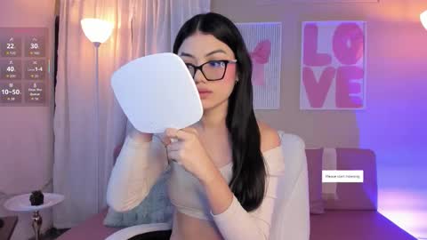 Mariana online show from 12-22-25, 12:13