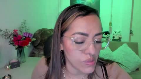 Mariana Lopez online show from 02-26-25, 07:31