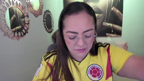 Snapshot of marianalopez81 chatting on 07-04-26, 12:17 Mariana Lopez online show from 07-04-26, 12:17