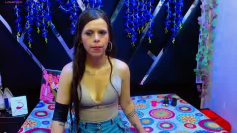 Snapshot of marianathompson_ chatting on 09-13-25, 09:25 MarianaThomsop online show from 09-13-25, 09:25