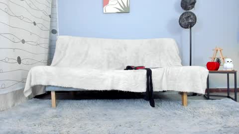 Mariana Vargas online show from 04-08-26, 08:42