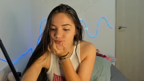 Mariangel online show from 01-04-25, 02:46