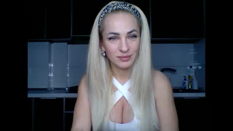 Snapshot of marianna1977 chatting on 03-03-25, 06:55 marianna1977 online show from 03-03-25, 06:55