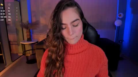 Snapshot of mariannelane1 chatting on 10-24-25, 09:00 Marianne online show from 10-24-25, 09:00