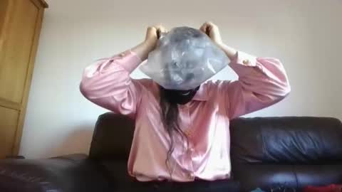 Snapshot of mariasatin chatting on 11-30-25, 11:36 Mariasatin online show from 11-30-25, 11:36