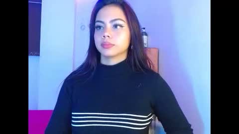 Snapshot of maribelsex303av chatting on 02-21-25, 12:06 maribelsex303av online show from 02-21-25, 12:06