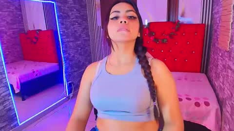 Snapshot of maribelsex303av chatting on 11-06-25, 11:11 maribelsex303av online show from 11-06-25, 11:11