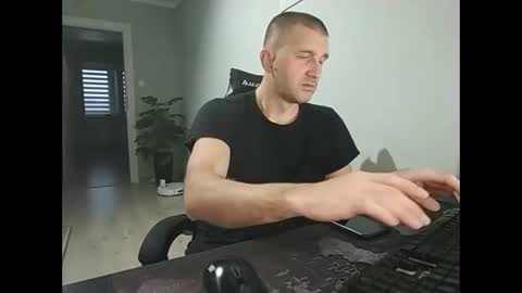 Snapshot of maribor5879 chatting on 02-14-25, 06:12 maribor5879 online show from 02-14-25, 06:12