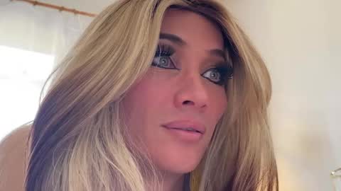 Mari online show from 03-24-26, 08:19