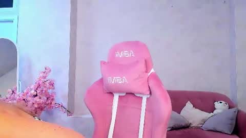 Snapshot of marie_hayes chatting on 07-05-26, 01:23 marie_hayes online show from 07-05-26, 01:23
