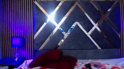 marie_hss online show from 03-08-25, 01:06