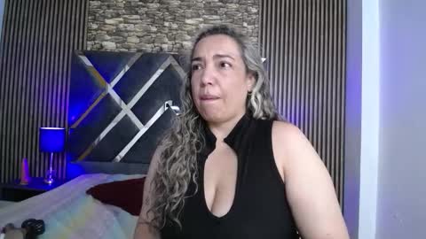 marie_hss online show from 01-18-26, 08:07