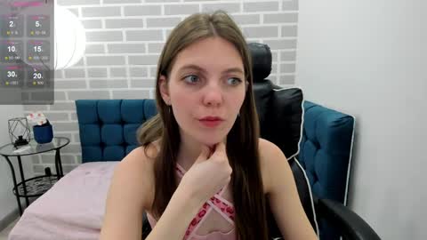 Snapshot of marie_reyes_ chatting on 02-23-25, 07:44 Mary 3 online show from 02-23-25, 07:44