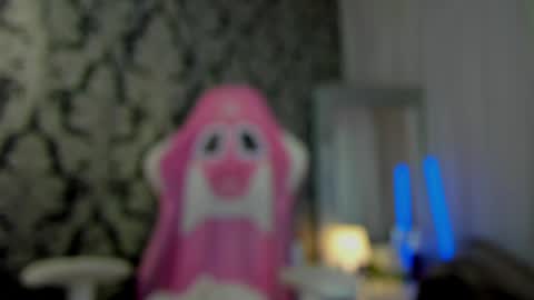 Mariel online show from 03-31-26, 02:02