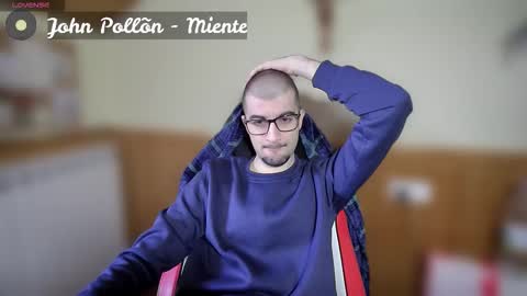 Snapshot of marielessfan chatting on 12-21-25, 01:07 Marie online show from 12-21-25, 01:07