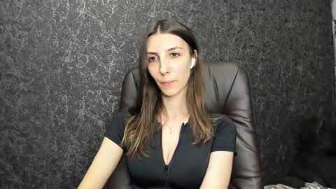 marielleanker online show from 11-26-25, 04:30