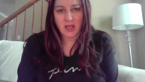 Snapshot of mariemasturbates chatting on 05-25-26, 02:12 Marie online show from 05-25-26, 02:12