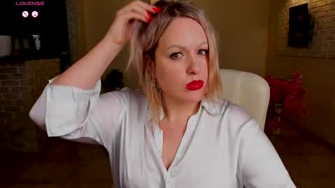 mariemlui online show from 11-14-25, 06:06