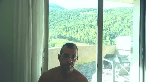 Snapshot of mariettee chatting on 05-10-26, 03:17 Djpegasus online show from 05-10-26, 03:17