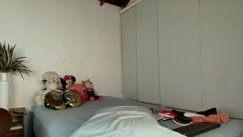 Marihana online show from 02-10-25, 03:03