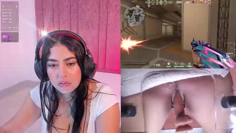 Snapshot of marihanferrer chatting on 02-14-26, 05:26 Marian online show from 02-14-26, 05:26