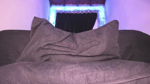 Snapshot of mariiana_hasper chatting on 02-17-25, 11:20 Mariana Hasper online show from 02-17-25, 11:20