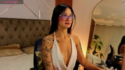 Snapshot of mariianadiaz1_ chatting on 04-24-26, 03:14 Maryyy online show from 04-24-26, 03:14