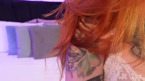 Mariana online show from 03-19-26, 06:12