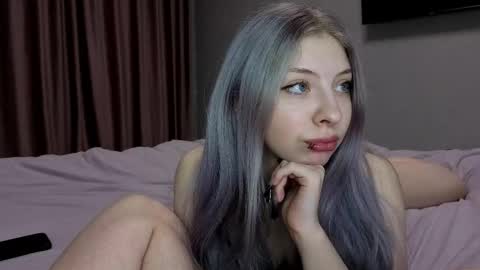 Snapshot of marikorin chatting on 02-21-25, 09:43 Mariko and Rin online show from 02-21-25, 09:43