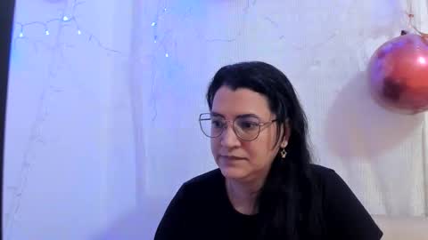 Snapshot of marilyn_garcia chatting on 02-15-26, 04:14 MARILYN SEXY online show from 02-15-26, 04:14