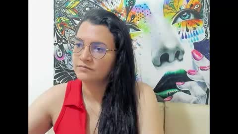 Snapshot of marilyn_garcia chatting on 03-18-26, 12:14 MARILYN SEXY online show from 03-18-26, 12:14