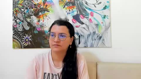Snapshot of marilyn_garcia chatting on 03-21-26, 04:54 MARILYN SEXY online show from 03-21-26, 04:54