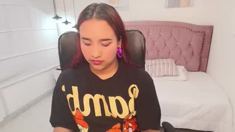 Snapshot of marilyn_tk chatting on 01-15-26, 03:22 Marilyn online show from 01-15-26, 03:22