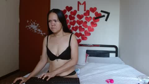 Snapshot of marilynbeautifullyhairy chatting on 01-30-25, 12:27 marilyn online show from 01-30-25, 12:27