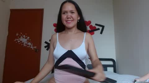 Snapshot of marilynbeautifullyhairy chatting on 02-22-25, 02:19 marilyn online show from 02-22-25, 02:19