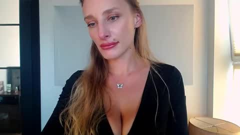 MarilynDevilish online show from 09-09-25, 04:28