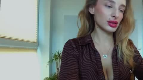 MarilynDevilish online show from 01-15-26, 08:41