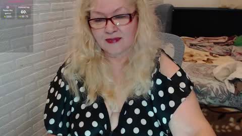 Marina online show from 03-12-26, 04:18