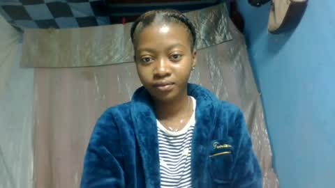 Snapshot of marinagold69 chatting on 06-28-26, 04:07 marinagold69 online show from 06-28-26, 04:07