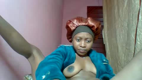 Snapshot of marinagold69 chatting on 07-08-26, 07:07 marinagold69 online show from 07-08-26, 07:07