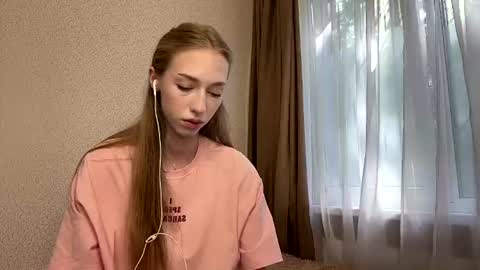Snapshot of marioindal chatting on 07-17-26, 09:16 Amelia online show from 07-17-26, 09:16